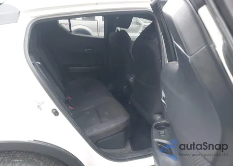 2021 Toyota C-Hr Xle z USA, uszkodzony, nr VIN JTNKHMBX2M1099077